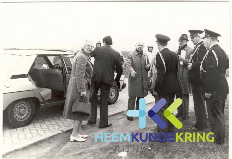km 01 Hoog bezoek Coll. HKR geschonken door (2)